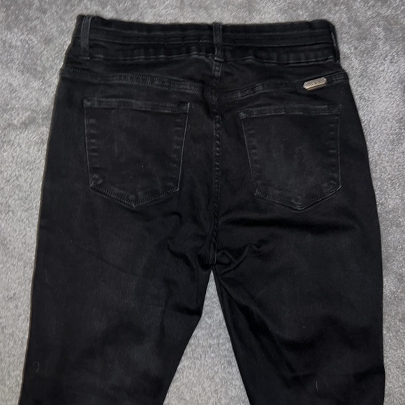 High Rise Skinny - Picture 2 of 4